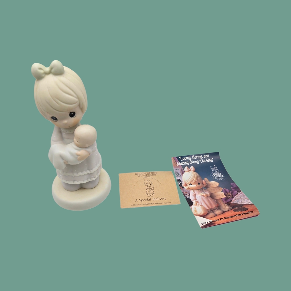 NWT Vintage Precious Moments A Special Delivery Signed Sam B 521943 1993 Retired